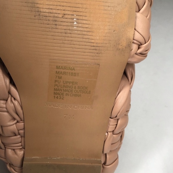 STEVE MADDEN Marina Slide Sandal in Light Brown. - Picture 16 of 16